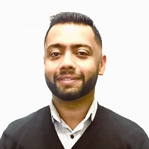 Dr. Rattansi, Chiropractor, Emkiro Health Toronto
